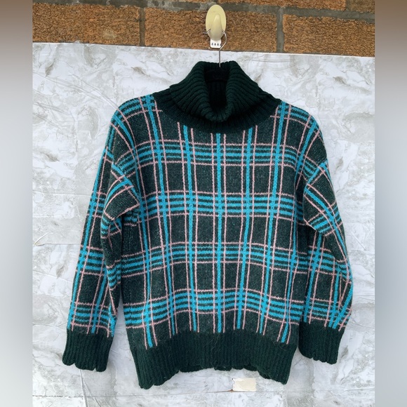 B.yu Italy Alpaca Blend Plaid Turtleneck – Dark Academia Forest Green Sweater - Picture 4 of 10
